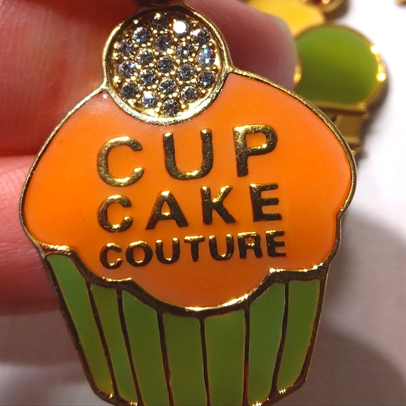 MUST SEE! Vintage Y2K JUICY COUTURE "Cupcake Couture" Pave Crystal Charms Fob - Picture 6 of 16
